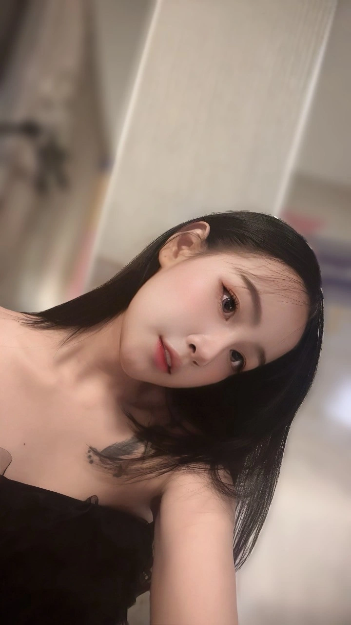 台北定點茶-何蕾拉/158/44/23/C 台北定點茶-何蕾拉/158/44/23/C