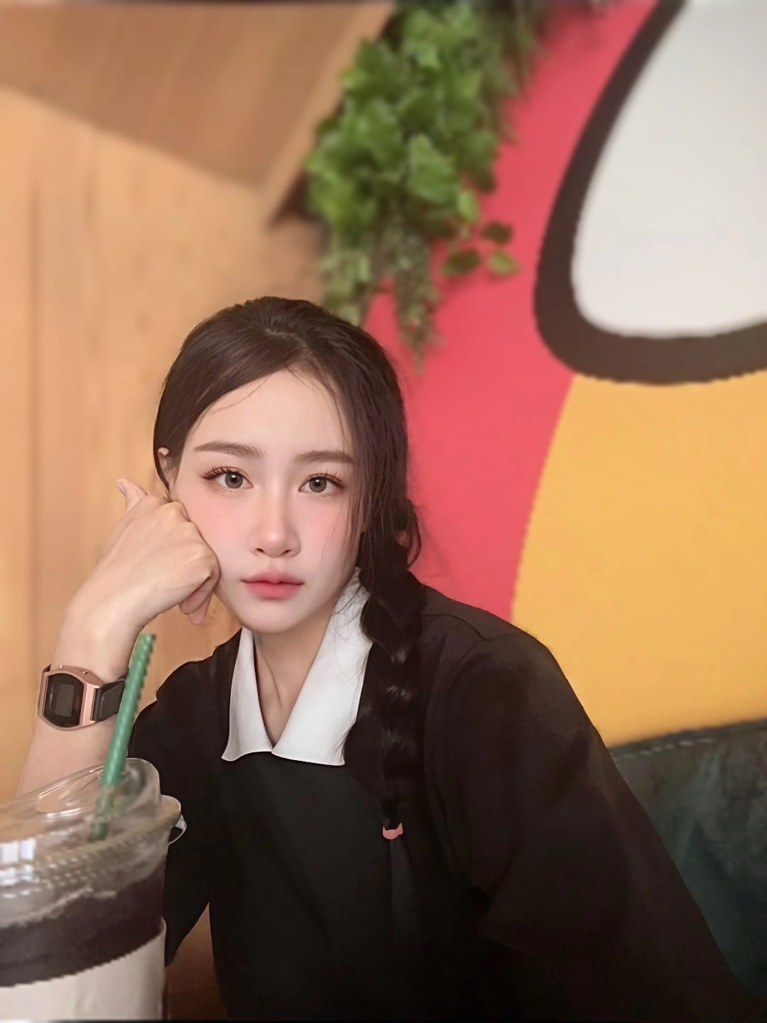 台北定點茶-何蕾拉/158/44/23/C 台北定點茶-何蕾拉/158/44/23/C