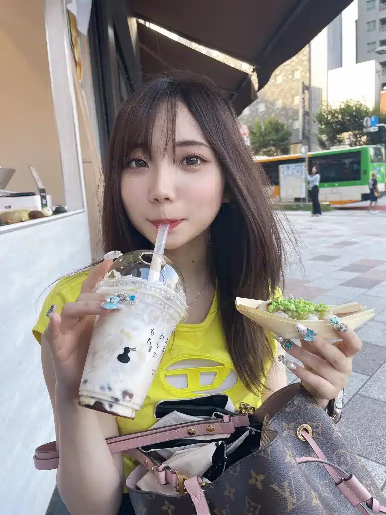 三崎奈奈011