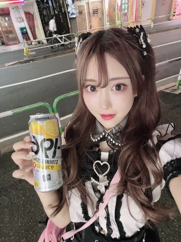 高雄外送茶-愛尤娜