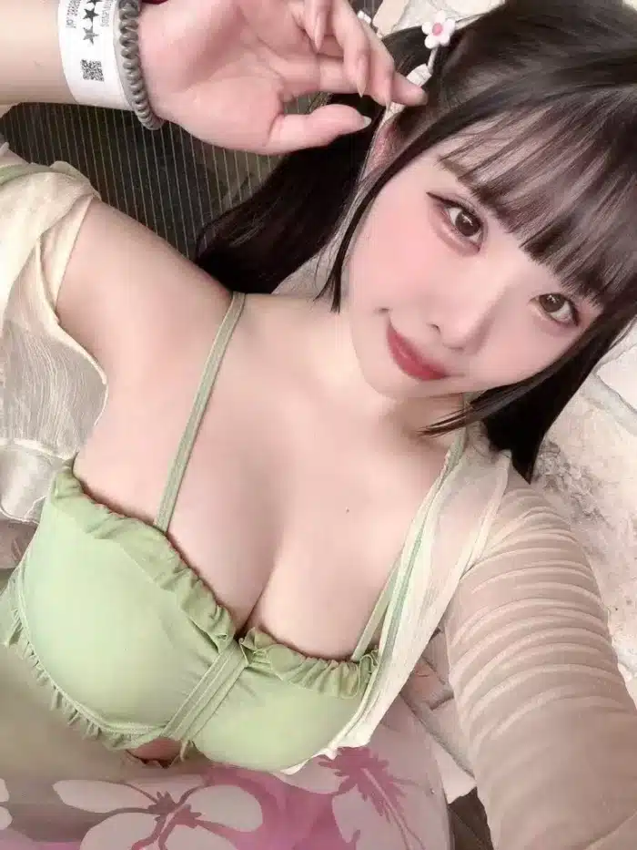 台北定點茶-川崎綾乃