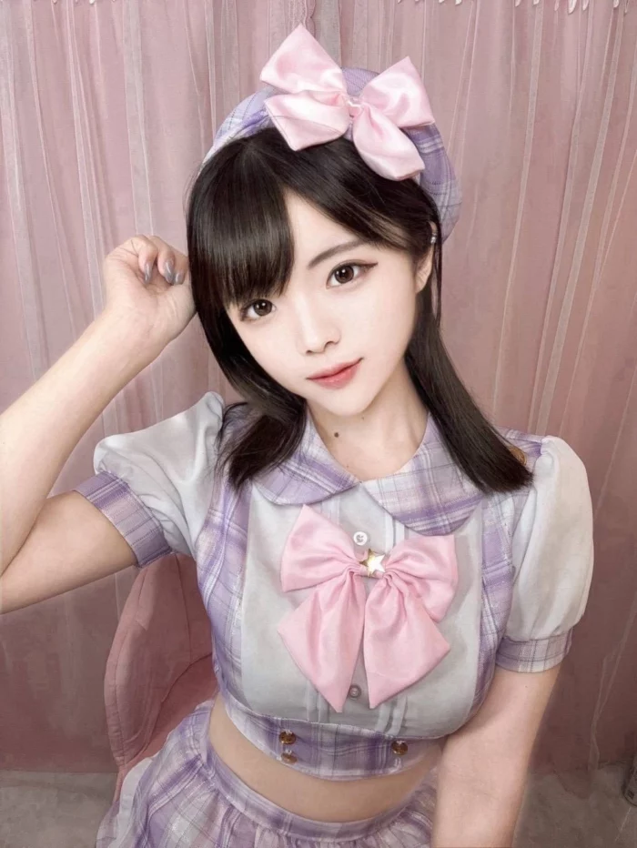 高雄外送茶-萌莉奈/160/45/20/E