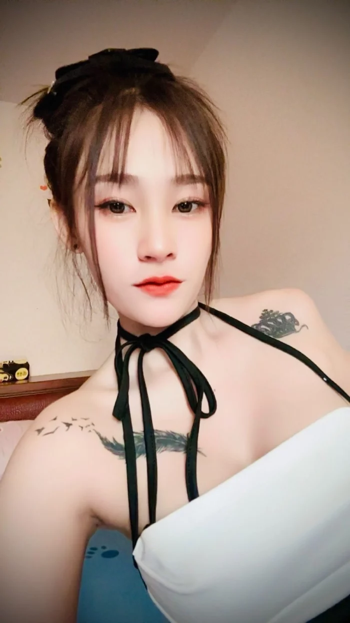 新竹定點茶-彩妮/163/44/23/E
