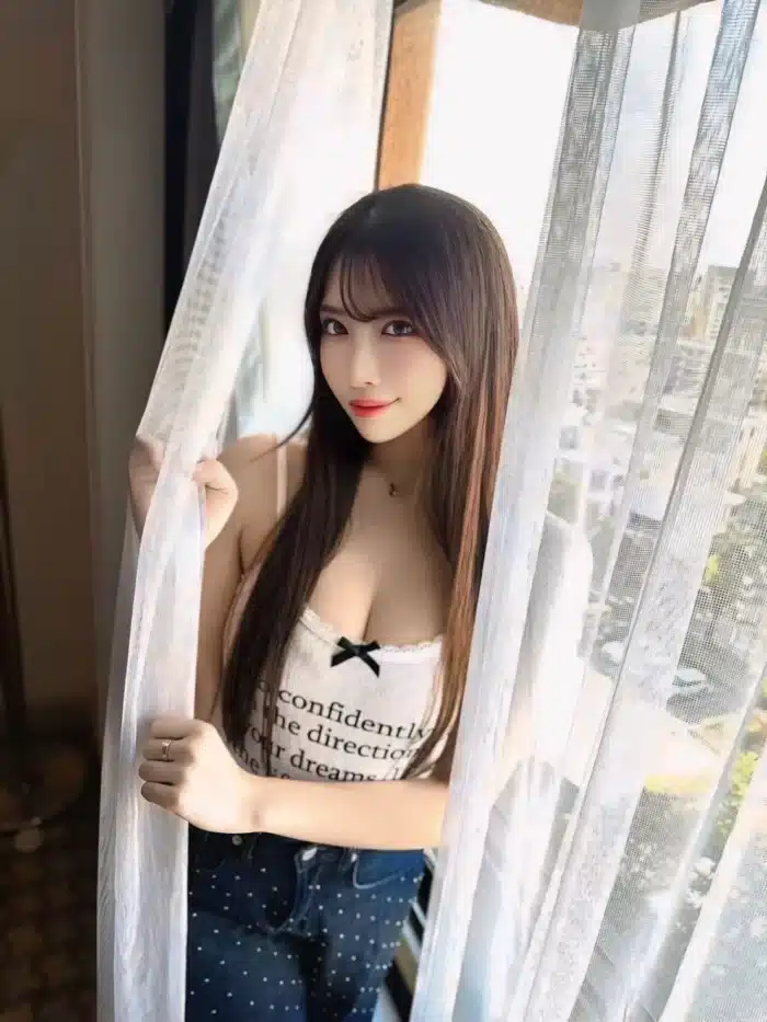 台中外送茶-黑木芽依/162/45/25/E