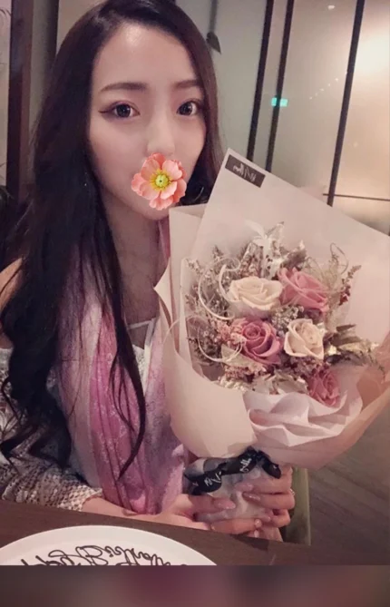 台北外送茶- 昆娜/172/?/22/E