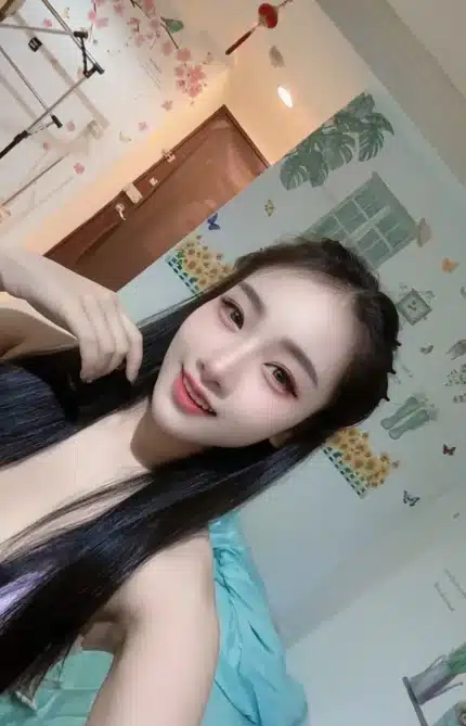 台北定點茶-雨諾/160/49/?/C